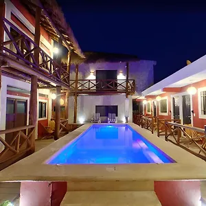 Отель Isla Bonita